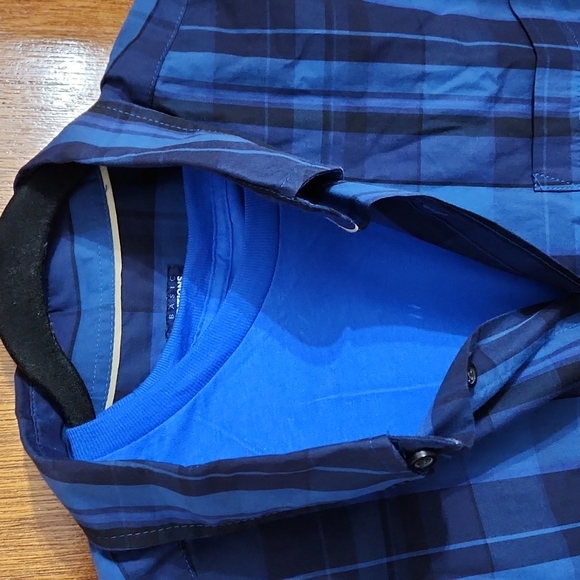 Men's XL Navy Plaid Button Down Shirt & Undershirt - Picture 4 of 4